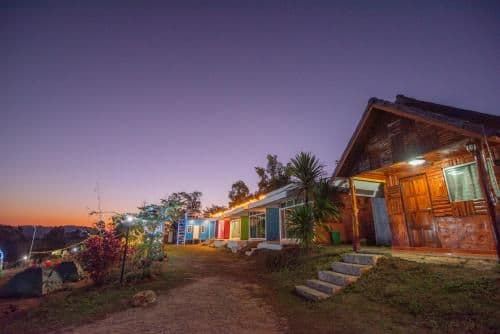 Bungalow with Garden View