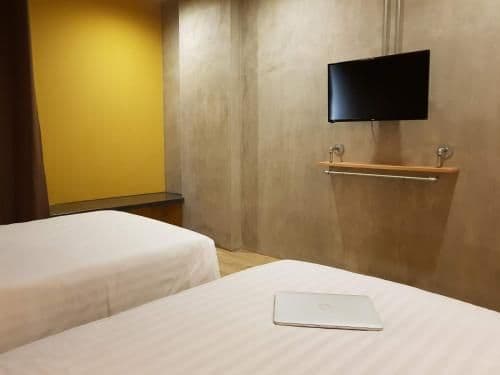 Deluxe Twin Room