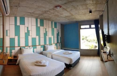 Deluxe Twin Room