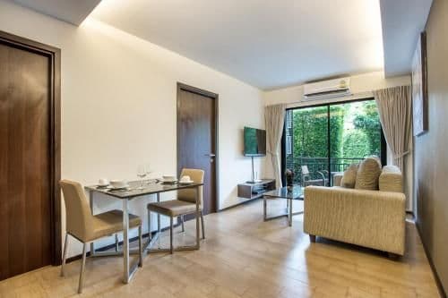 One-Bedroom Apartment