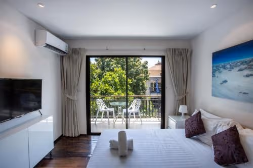 One-Bedroom Apartment