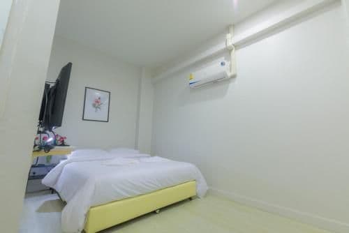 Superior Queen Room ( No Window)