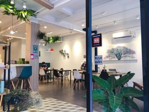 Folk Poshtel Asok Folk Poshtel Asok