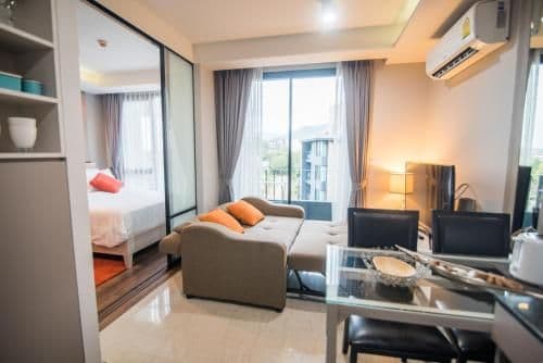 One-Bedroom Apartment