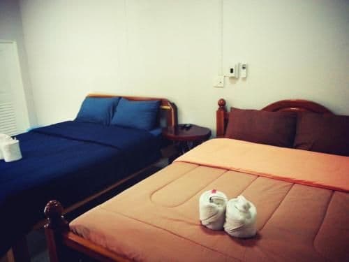 Quadruple Room with Private Bathroom