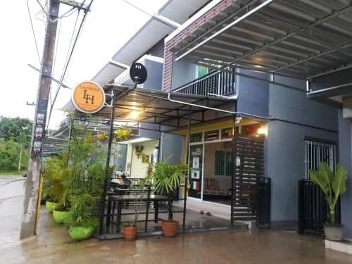 Lakeside Hostel At Masariang