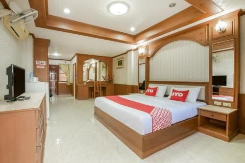 Deluxe King Room