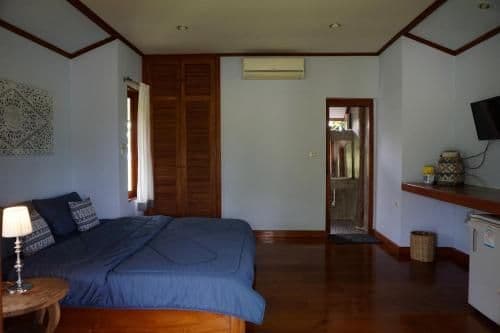Deluxe Bungalow with Garden View