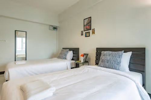 Standard Twin Room