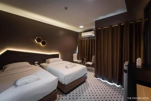 Twin Room with Private Bathroom
