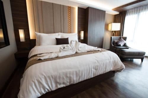 Deluxe Double Bed