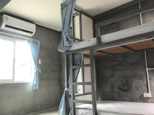 Quadruple Room with Shared Bathroom