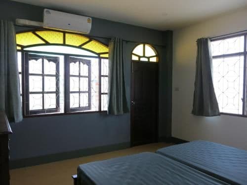 Superior Twin Room with City View