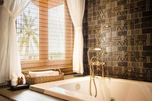 Royal Suite with Jacuzzi
