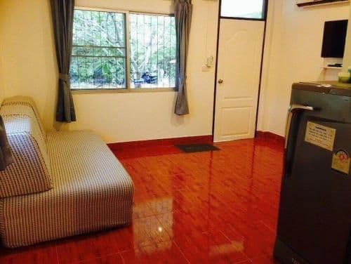 One-Bedroom Bungalow