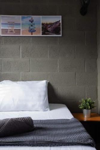 Single Room with Shared Bathroom