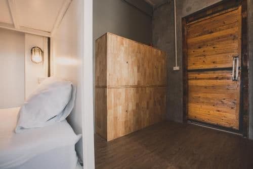 Bunk Bed in Mixed Dormitory Room