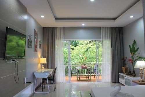 Studio with Garden View