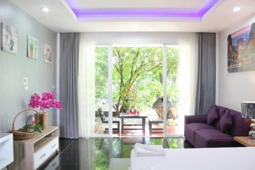 Studio with Garden View