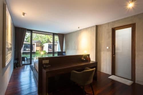 Deluxe Double Room with Bath
