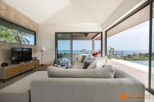 Villa with Sea View