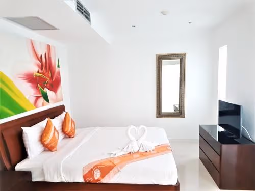 Two-Bedroom Apartment with Sea View