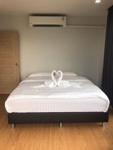 Double or Twin Room with Bathroom