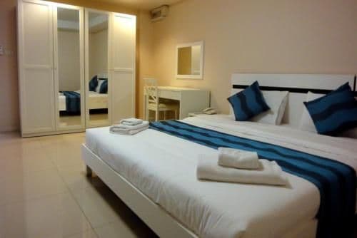 One-Bedroom Suite