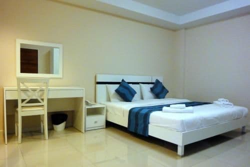 One-Bedroom Suite