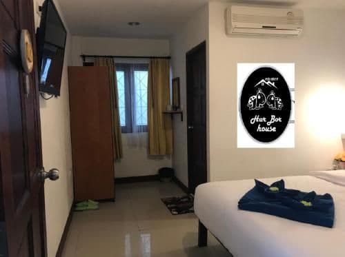 Standard Queen Room