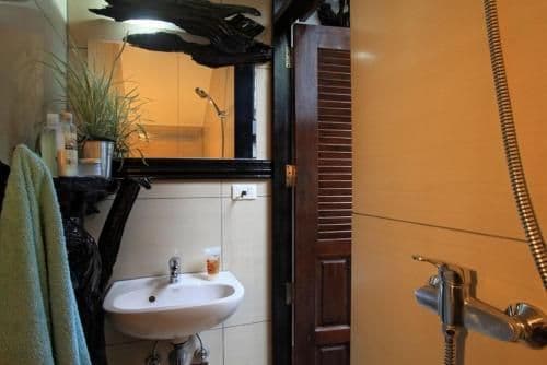 Basic Double Room (Pool Villa)