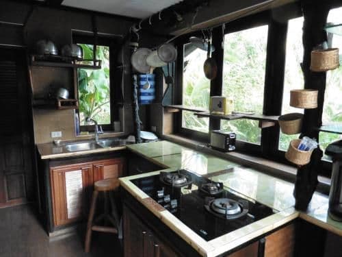 Basic Double Room (Pool Villa)
