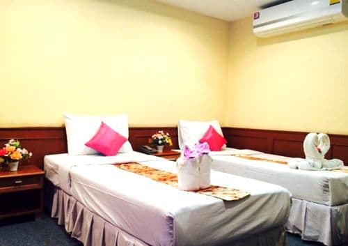 Deluxe Double or Twin Room