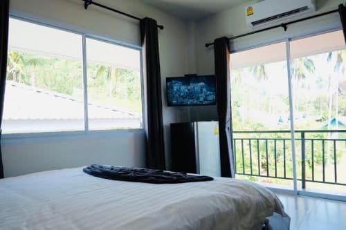 Apartment with Balcony