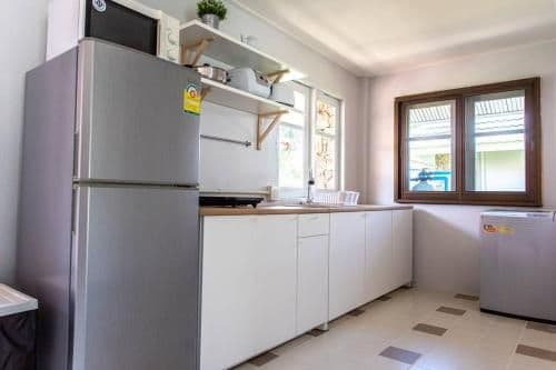 F4 Beach house Kitchen BBQ 3 bedrooms Large yard F4 Beach house Kitchen BBQ 3 bedrooms Large yard