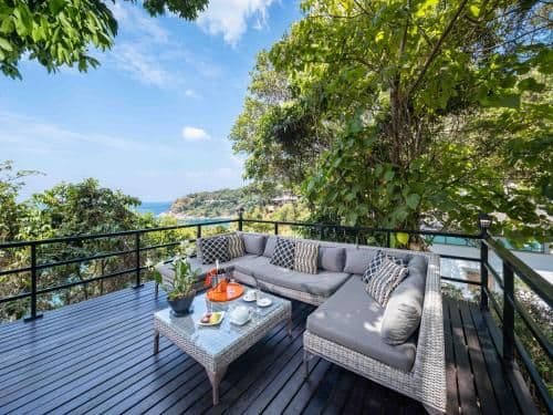 Villa with Sea View