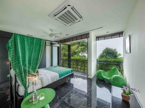 Villa with Sea View