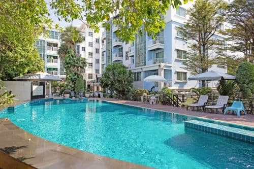 Deluxe Apartment
