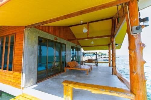 Quadruple Room with Sea View