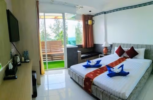 Deluxe Double Room with Balcony and Sea View