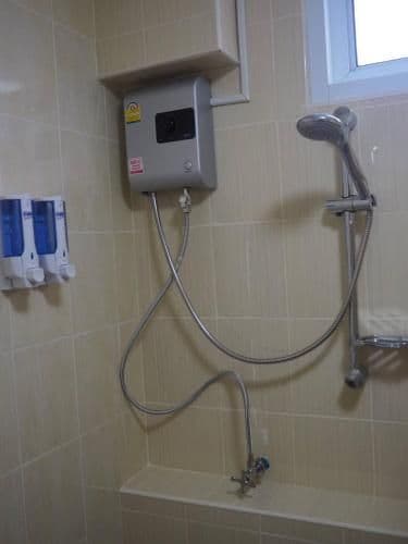 Twin Room with Bathroom