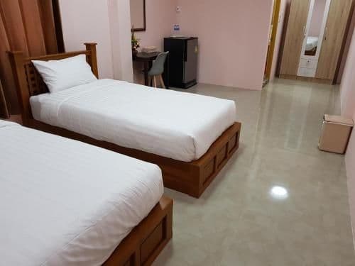 Twin Room with Bathroom