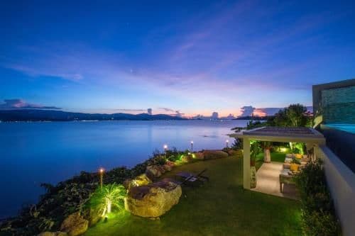 Villa - Beach Front 6 bedrooms