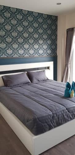 Standard Double Room with Shared Bathroom
