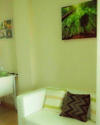 Apartment with Garden View