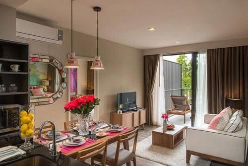 Studio Apartment