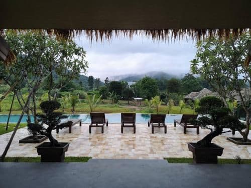 Family Room with Mountain View