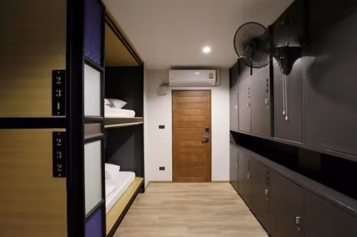 Bed in 8-Bed Mixed Dormitory Room