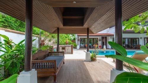 Villa - Beach Front
