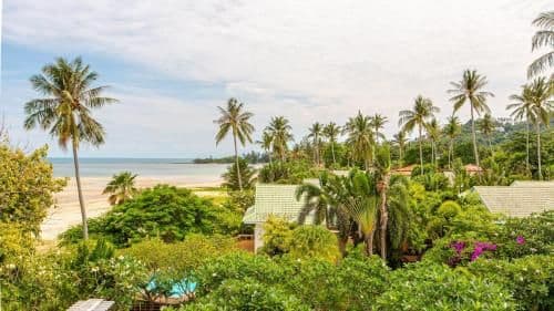 Villa - Beach Front